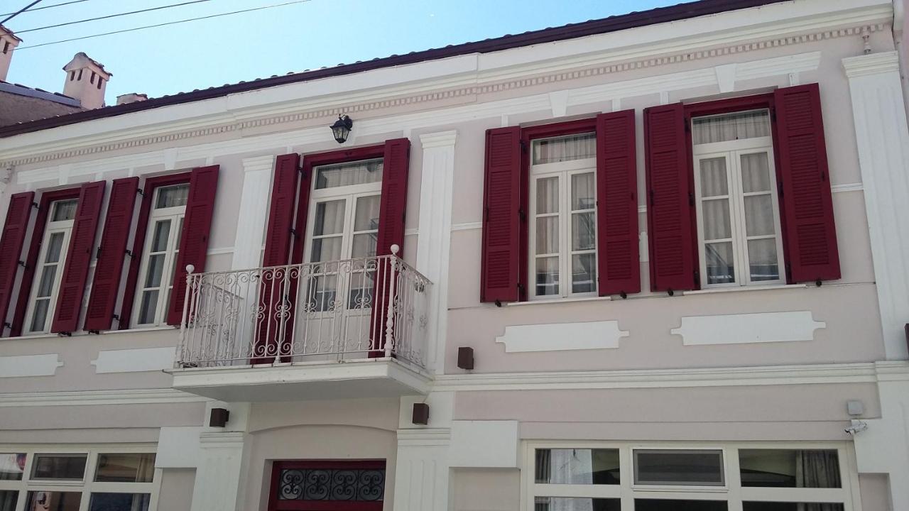 Hotel Tsarsi Castória Exterior foto